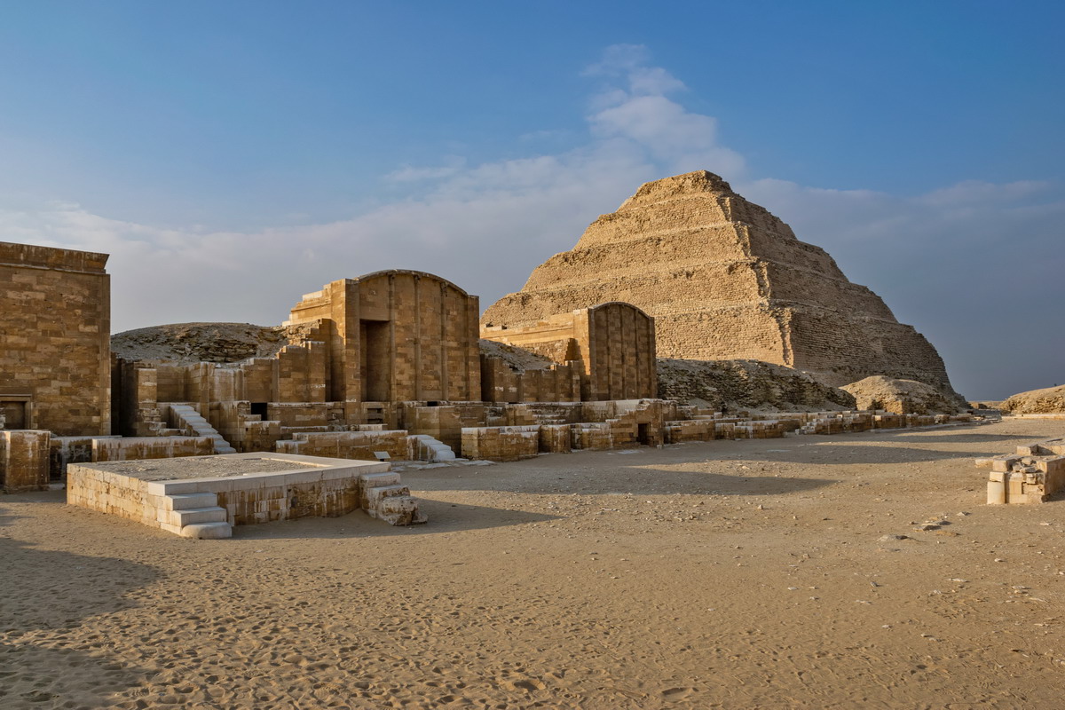 Visitare Saqqara e Dahshur: le altre piramidi vicine al Cairo